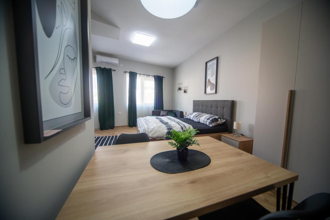 Manoir Apartments City Center Nowy Sad Zewnętrze zdjęcie